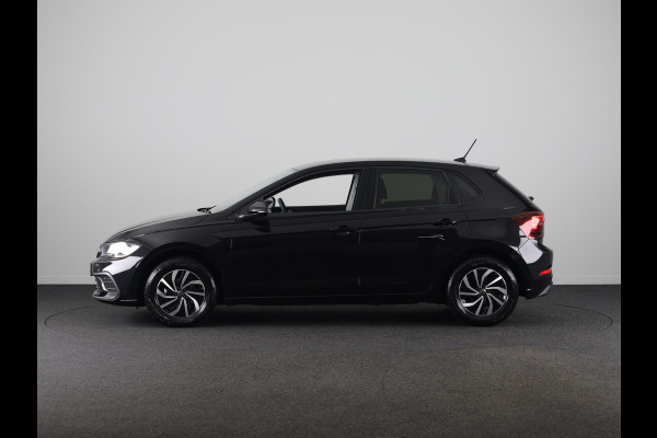 Volkswagen Polo 1.0 TSI Life Edition 95 pk | Verlengde garantie | Navigatie via App | Parkeersensoren achter | Achteruitrijcamera | Autom. airco |
