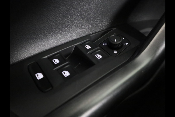 Volkswagen Polo 1.0 TSI Life Edition 95 pk | Verlengde garantie | Navigatie via App | Parkeersensoren achter | Achteruitrijcamera | Autom. airco |