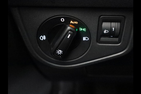 Volkswagen Polo 1.0 TSI Life Edition 95 pk | Verlengde garantie | Navigatie via App | Parkeersensoren achter | Achteruitrijcamera | Autom. airco |