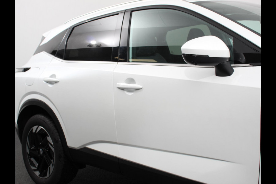 Nissan QASHQAI 1.3 MHEV Automaat N-Connecta | Navigatie | Climate Control | Sfeerverlichting | Camera 360 | Led | Dab | Verwarmde voorstoelen | Adaptive Cruise Control | Digitale Cockpit | Lichtmetalen Velgen Nissan QASHQAI 1.3 MHEV Automaat N-Connecta | Navigatie | Climate Control | Sfeerverlichting | Camera 360 | Led | Dab | Verwarmde voorstoelen | Adaptive Cruise Control | Digitale Cockpit | Lichtmetalen Velgen