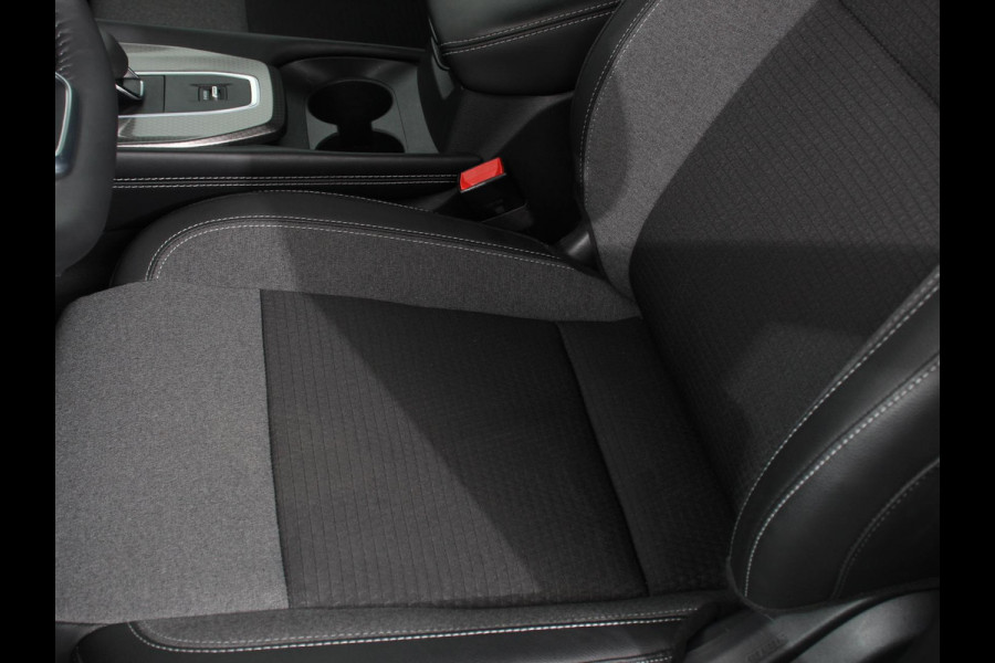 Nissan QASHQAI 1.3 MHEV Automaat N-Connecta | Navigatie | Climate Control | Sfeerverlichting | Camera 360 | Led | Dab | Verwarmde voorstoelen | Adaptive Cruise Control | Digitale Cockpit | Lichtmetalen Velgen Nissan QASHQAI 1.3 MHEV Automaat N-Connecta | Navigatie | Climate Control | Sfeerverlichting | Camera 360 | Led | Dab | Verwarmde voorstoelen | Adaptive Cruise Control | Digitale Cockpit | Lichtmetalen Velgen