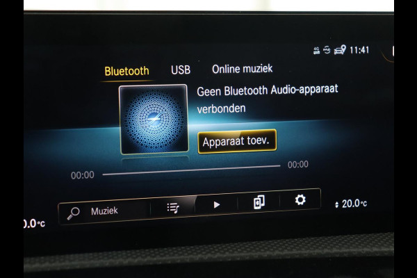 Mercedes-Benz A-Klasse 200 AMG | Panoramadak | Carplay | Memory | Matrix LED | Leder/Alcantara | Keyless | Sfeerverlichting | Camera | Park Assist | Navigatie | Widescreen