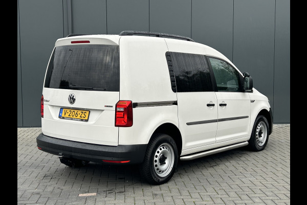Volkswagen Caddy 2.0 TDI 123 PK / L1H1 / 4x4 / 4Motion / 1e EIG. / ACHTERKLEP / TREKHAAK / INRICHTING / AIRCO / CRUISE / NAVI / APPLE CARPLAY
