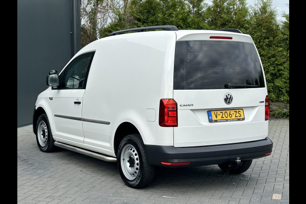 Volkswagen Caddy 2.0 TDI 123 PK / L1H1 / 4x4 / 4Motion / 1e EIG. / ACHTERKLEP / TREKHAAK / INRICHTING / AIRCO / CRUISE / NAVI / APPLE CARPLAY