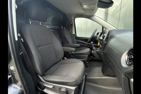 Mercedes-Benz Vito 110 CDI 110 PK / L2H1 / 1e EIGENAAR / TREKHAAK / AIRCO / BLUETOOTH Mercedes-Benz Vito 110 CDI 110 PK / L2H1 / 1e EIGENAAR / TREKHAAK / AIRCO / BLUETOOTH