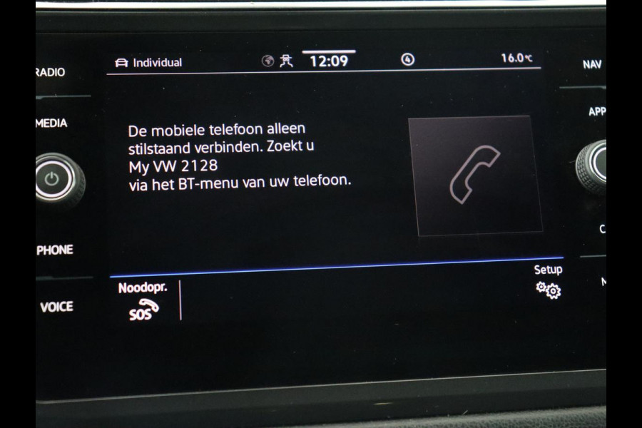 Volkswagen Tiguan Allspace 1.5 TSI R Line 7-Persoons | Panoramadak | Stoelverwarming | Trekhaak | Massage | Keyless | 19'' | Camera | Carplay | Adaptive cruise | Full LED | Navigatie