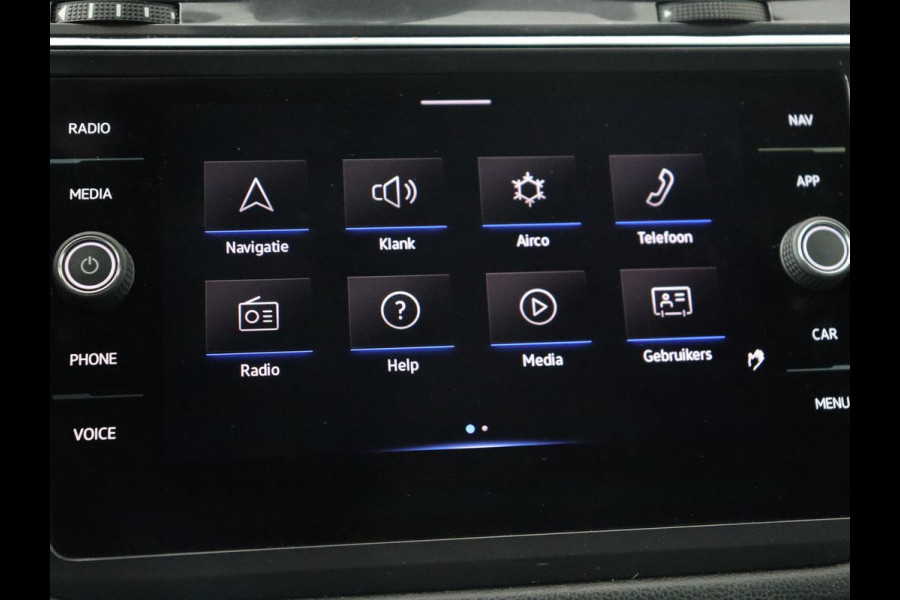 Volkswagen Tiguan Allspace 1.5 TSI R Line 7-Persoons | Panoramadak | Stoelverwarming | Trekhaak | Massage | Keyless | 19'' | Camera | Carplay | Adaptive cruise | Full LED | Navigatie