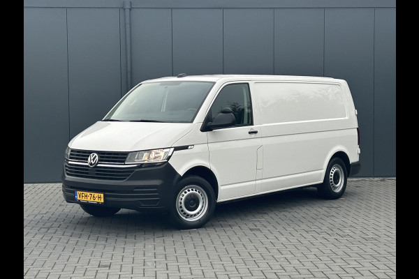Volkswagen Transporter 2.0 TDI COMFORTLINE / L2H1 / 53.418 KM !! / SORTIMO INRICHTING / 1e EIG. / CAMERA / AIRCO / CRUISE / APPLE CARPLAY / PDC