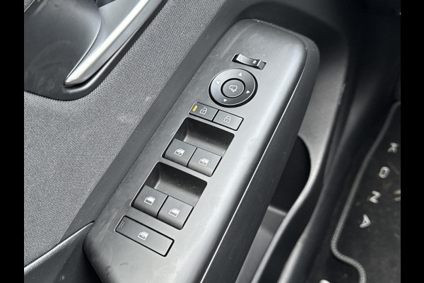 Hyundai Kona 1.6 GDI HEV Comfort Smart