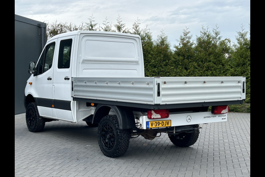 Mercedes-Benz Sprinter 314 CDI 4X4 / PICK-UP / DOKA / DUBBEL CABINE / AIRCO / CRUISE / APPLE CARPLAY / 6 PERSOONS / ZEER NETJES