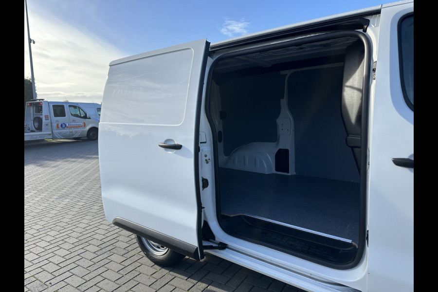 Toyota ProAce 2.0 D-4D 145 PK / L2H1 / 1e EIGENAAR / 74.939 KM / AIRCO / CRUISE / 3-ZITS / BLUETOOTH