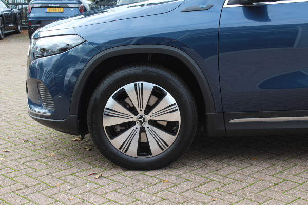 Mercedes-Benz EQA 250 Business Solution Luxury 67 kWh / SoH 97.3% / Camera / Navigatie / Half leder / 18'' / Stoelverwarming / DAB / Cruise Control