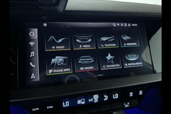 Audi A3 Limousine 35 TFSI S-Line Black Edition Sfeer Carplay NAP Audi A3 Limousine 35 TFSI S-Line Black Edition Sfeer Carplay NAP