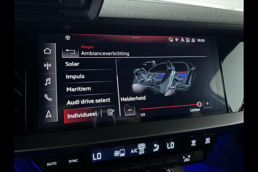 Audi A3 Limousine 35 TFSI S-Line Black Edition Sfeer Carplay NAP Audi A3 Limousine 35 TFSI S-Line Black Edition Sfeer Carplay NAP