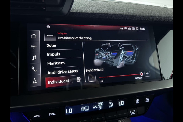 Audi A3 Limousine 35 TFSI S-Line Black Edition Sfeer Carplay NAP Audi A3 Limousine 35 TFSI S-Line Black Edition Sfeer Carplay NAP