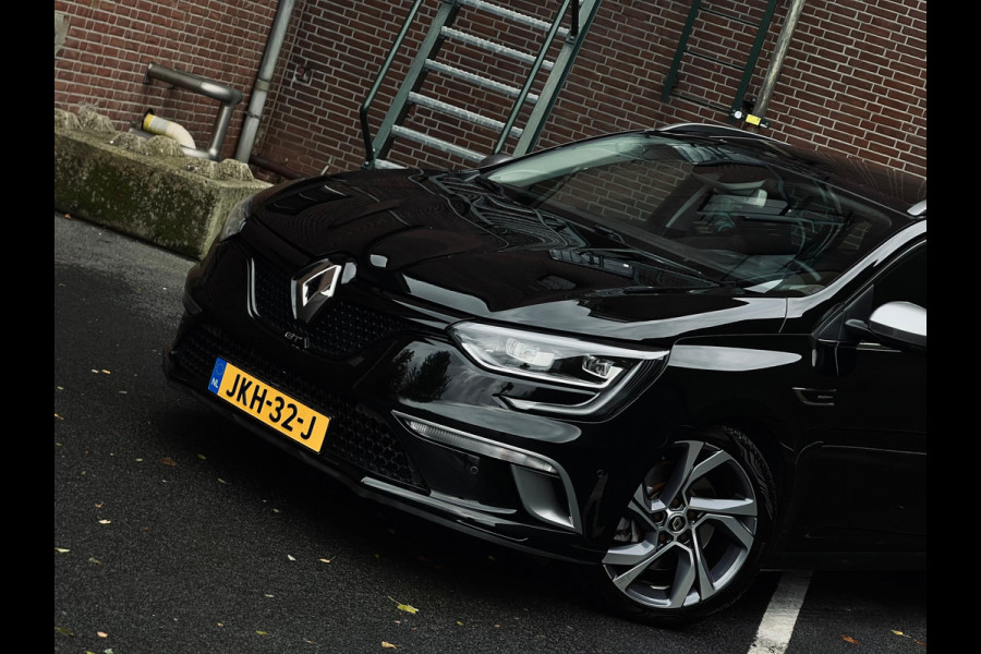 Renault MEGANE Estate 1.6 TCe GT PANO | STOELVERW | CAMERA | 205PK | TREKHAAK