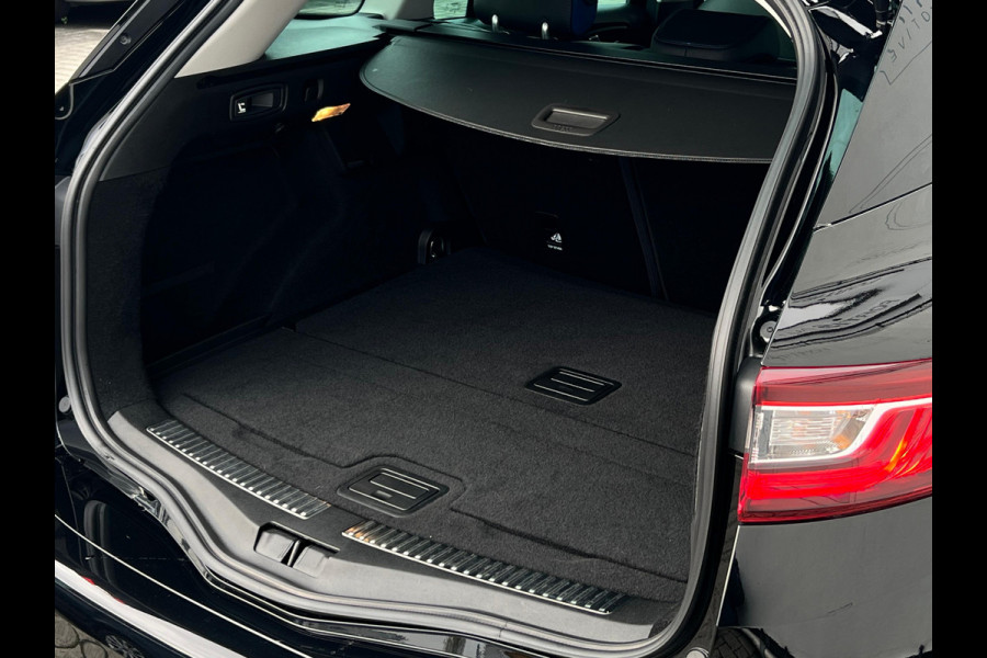 Renault MEGANE Estate 1.6 TCe GT PANO | STOELVERW | CAMERA | 205PK | TREKHAAK