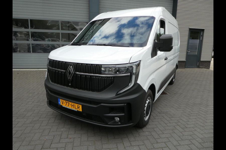 Renault Master T35 2.0 dCi 150 L2H2 Advance, Airco, Navigatie, Camera, PDC.