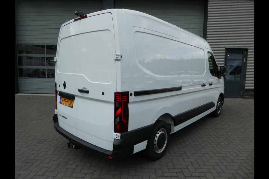 Renault Master T35 2.0 dCi 150 L2H2 Advance, Airco, Navigatie, Camera, PDC.