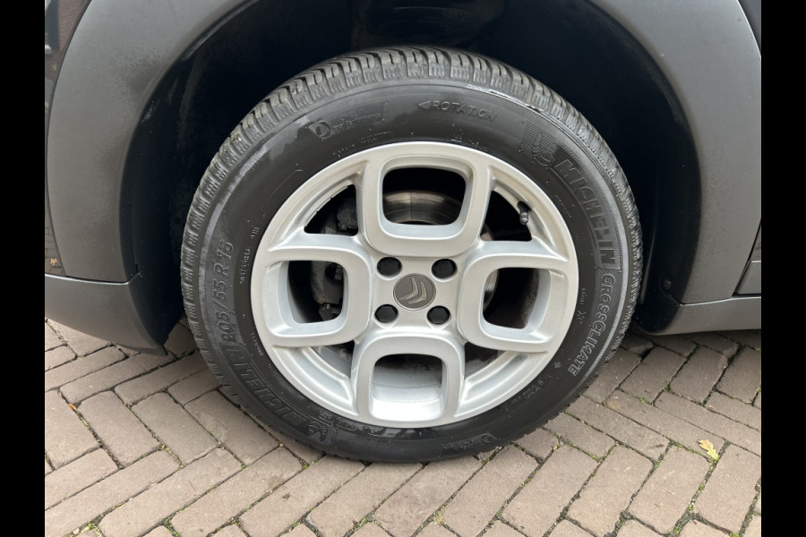 Citroën C4 Cactus 1.2 110pk Feel Navi, Camera, LMV, Slechts 74 dkm!