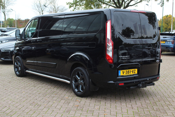 Ford Transit Custom 300 2.0 TDCI L2H1 Limited / Trekhaak / Camera / Leder / 2x Zijschuifdeur / Xenon / Dodehoek / 16'' / Navigatie / Dodehoek / Cruise Control Ford Transit Custom 300 2.0 TDCI L2H1 Limited / Trekhaak / Camera / Leder / 2x Zijschuifdeur / Xenon / Dodehoek / 16'' / Navigatie / Dodehoek / Cruise Control