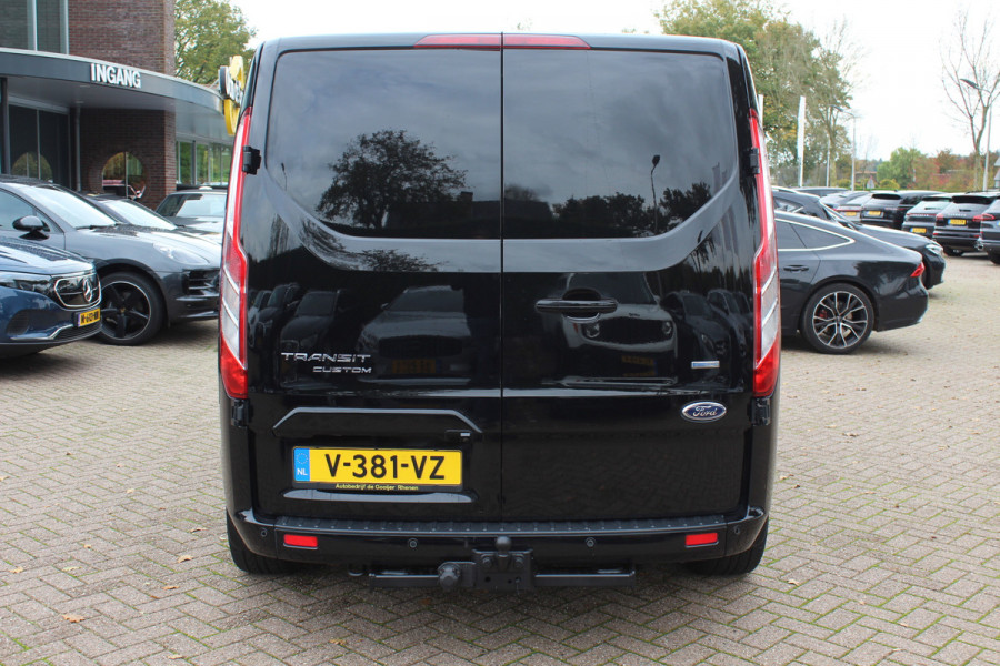 Ford Transit Custom 300 2.0 TDCI L2H1 Limited / Trekhaak / Camera / Leder / 2x Zijschuifdeur / Xenon / Dodehoek / 16'' / Navigatie / Dodehoek / Cruise Control Ford Transit Custom 300 2.0 TDCI L2H1 Limited / Trekhaak / Camera / Leder / 2x Zijschuifdeur / Xenon / Dodehoek / 16'' / Navigatie / Dodehoek / Cruise Control
