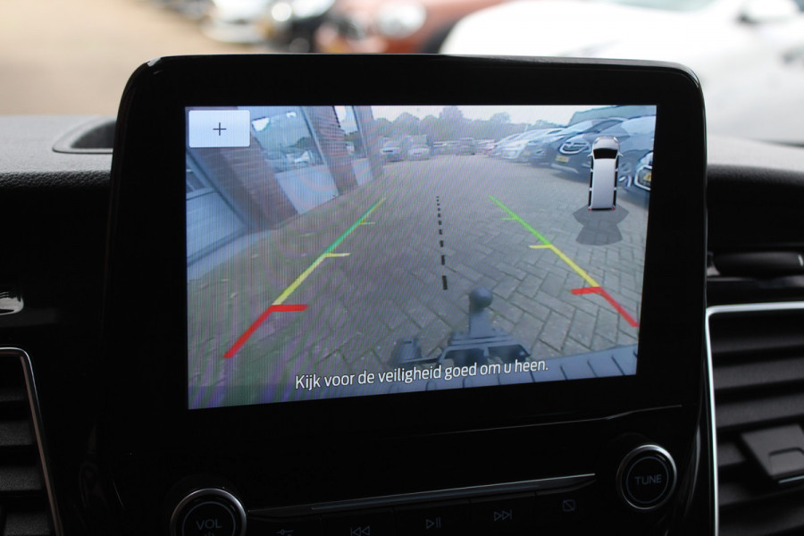 Ford Transit Custom 300 2.0 TDCI L2H1 Limited / Trekhaak / Camera / Leder / 2x Zijschuifdeur / Xenon / Dodehoek / 16'' / Navigatie / Dodehoek / Cruise Control Ford Transit Custom 300 2.0 TDCI L2H1 Limited / Trekhaak / Camera / Leder / 2x Zijschuifdeur / Xenon / Dodehoek / 16'' / Navigatie / Dodehoek / Cruise Control