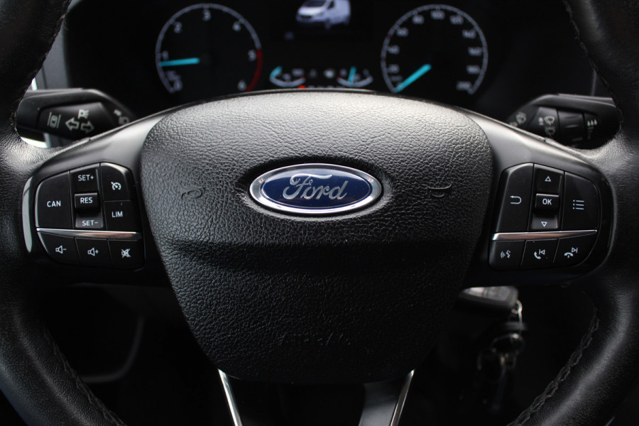 Ford Transit Custom 300 2.0 TDCI L2H1 Limited / Trekhaak / Camera / Leder / 2x Zijschuifdeur / Xenon / Dodehoek / 16'' / Navigatie / Dodehoek / Cruise Control Ford Transit Custom 300 2.0 TDCI L2H1 Limited / Trekhaak / Camera / Leder / 2x Zijschuifdeur / Xenon / Dodehoek / 16'' / Navigatie / Dodehoek / Cruise Control