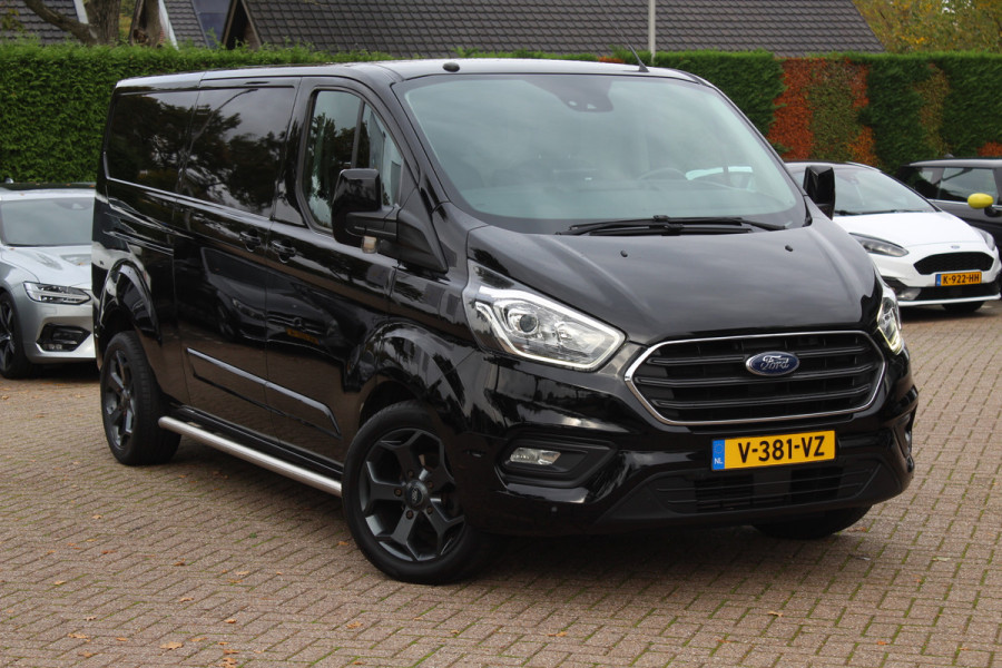 Ford Transit Custom 300 2.0 TDCI L2H1 Limited / Trekhaak / Camera / Leder / 2x Zijschuifdeur / Xenon / Dodehoek / 16'' / Navigatie / Dodehoek / Cruise Control Ford Transit Custom 300 2.0 TDCI L2H1 Limited / Trekhaak / Camera / Leder / 2x Zijschuifdeur / Xenon / Dodehoek / 16'' / Navigatie / Dodehoek / Cruise Control