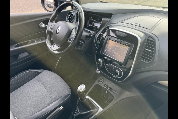 Renault Captur 0.9 TCe Intens - Navigatie I Airco I PDC I LED I Sport velgen I Dealer onderhouden