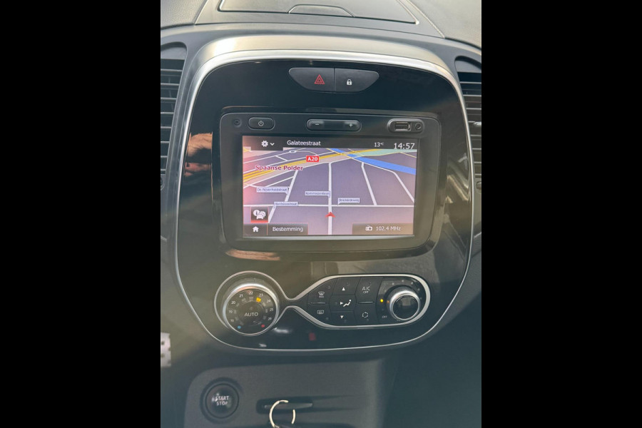 Renault Captur 0.9 TCe Intens - Navigatie I Airco I PDC I LED I Sport velgen I Dealer onderhouden