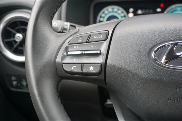 Hyundai Kona 140PK HYBR. Fashion AUTOMAAT | ADAPTIVE | AFN. HAAK | CAMERA!