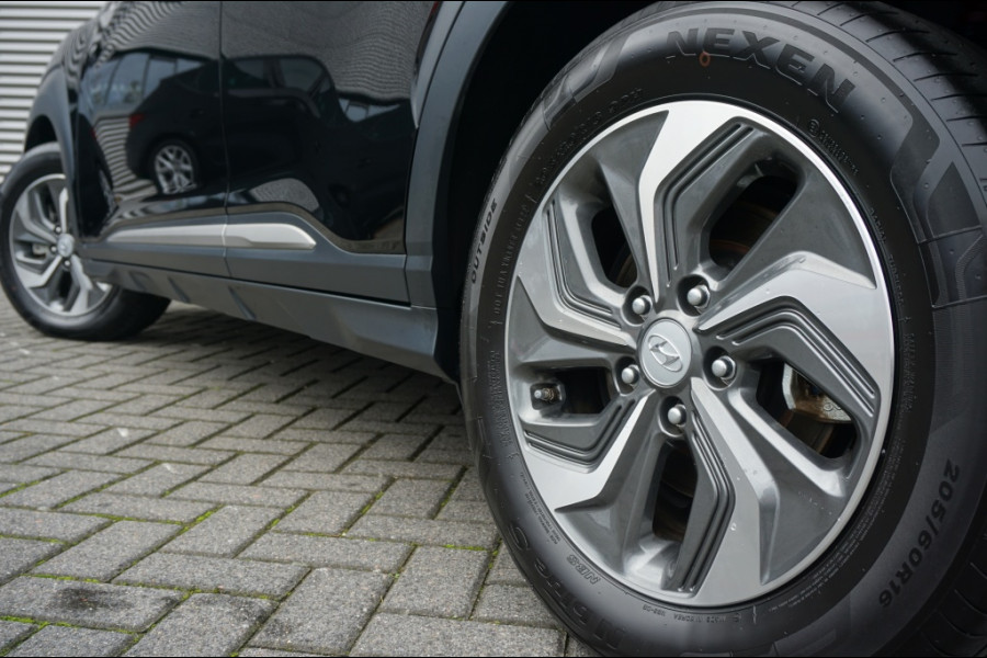Hyundai Kona 140PK HYBR. Fashion AUTOMAAT | ADAPTIVE | AFN. HAAK | CAMERA!