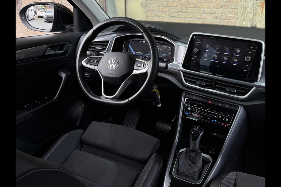 Volkswagen T-Roc 1.5 TSI 150PK DSG STYLE SPORT LED/NAVI/CARPLAY