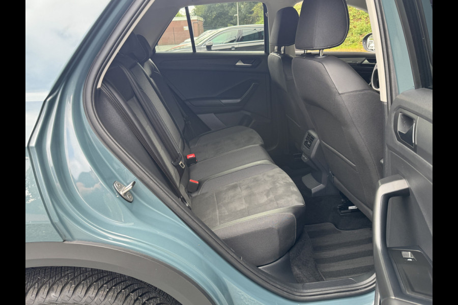 Volkswagen T-Roc 1.5 TSI 150PK DSG STYLE SPORT LED/NAVI/CARPLAY