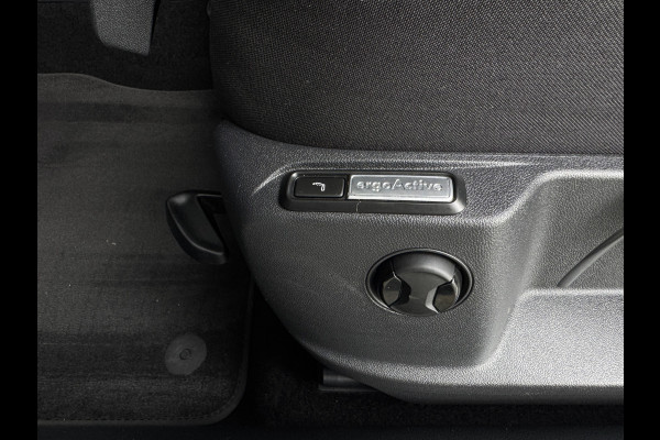 Volkswagen T-Roc 1.5 TSI 150PK DSG STYLE SPORT LED/NAVI/CARPLAY