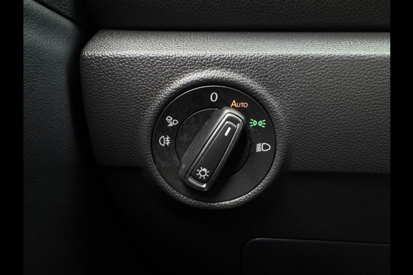 Volkswagen T-Roc 1.5 TSI 150PK DSG STYLE SPORT LED/NAVI/CARPLAY