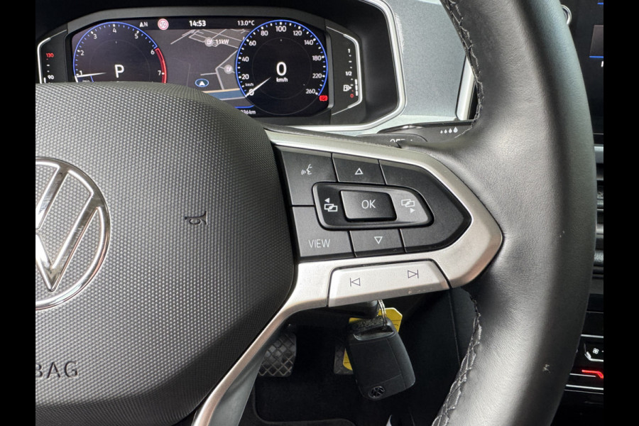 Volkswagen T-Roc 1.5 TSI 150PK DSG STYLE SPORT LED/NAVI/CARPLAY
