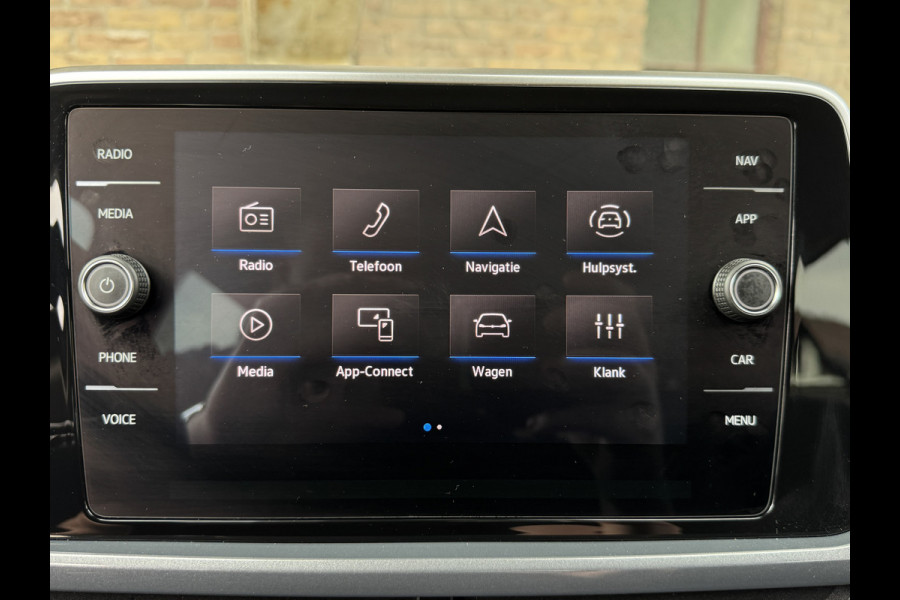 Volkswagen T-Roc 1.5 TSI 150PK DSG STYLE SPORT LED/NAVI/CARPLAY