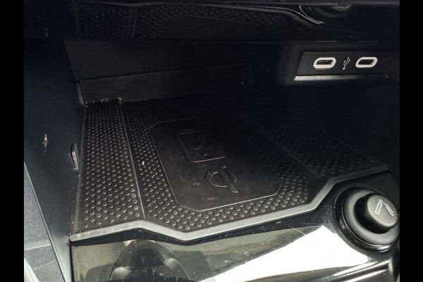 Volkswagen T-Roc 1.5 TSI 150PK DSG STYLE SPORT LED/NAVI/CARPLAY