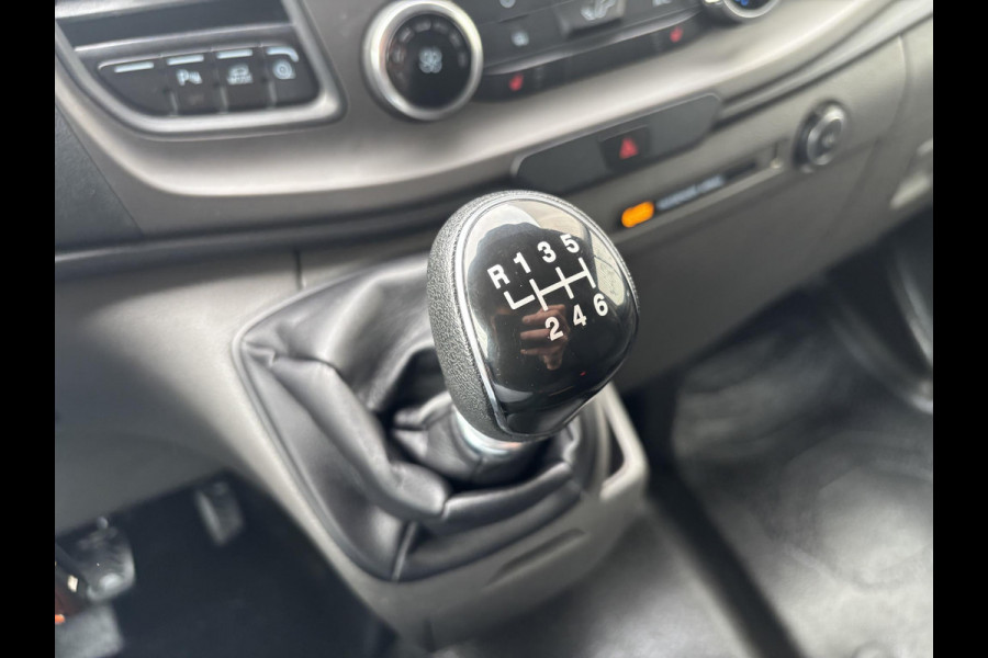 Ford Transit Custom 320 2.0 TDCI L2H1 Trend*A/C*CRUISE* Ford Transit Custom 320 2.0 TDCI L2H1 Trend*A/C*CRUISE*