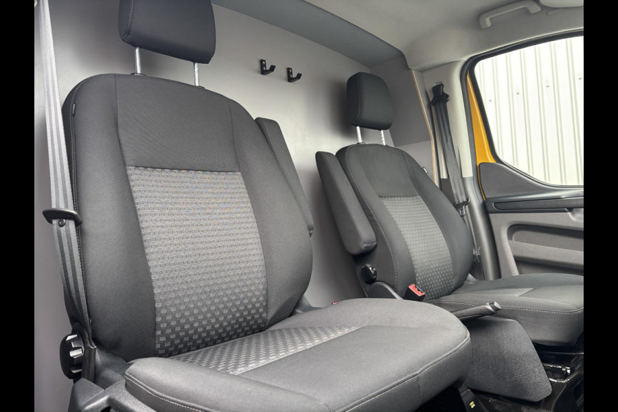 Ford Transit Custom 320 2.0 TDCI L2H1 Trend*A/C*CRUISE* Ford Transit Custom 320 2.0 TDCI L2H1 Trend*A/C*CRUISE*