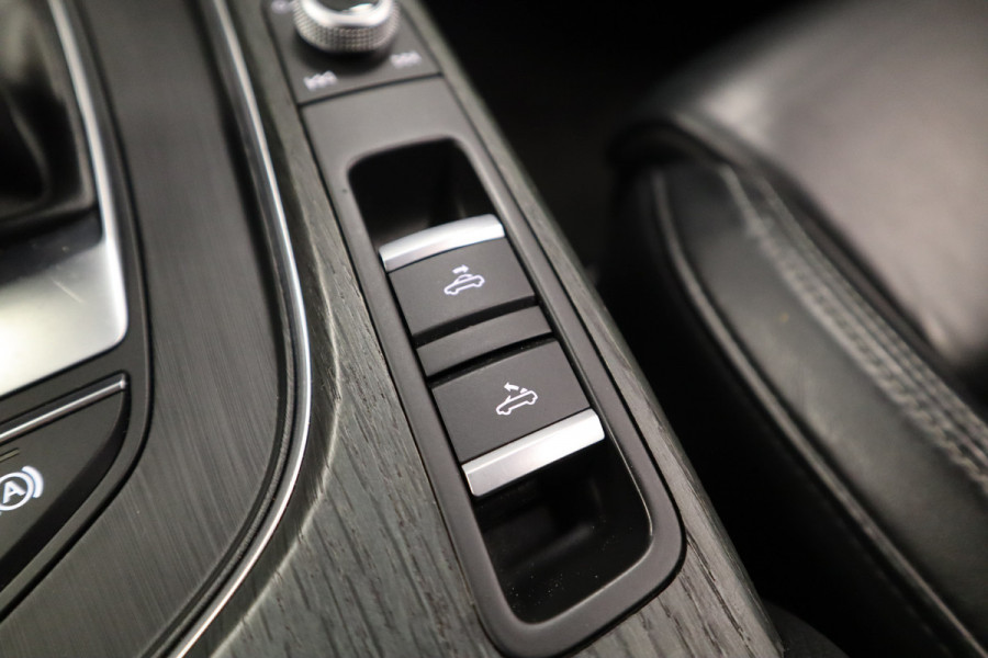 Audi A5 Cabriolet 2.0 TFSI Launch Edition Cruise/Climate PDC