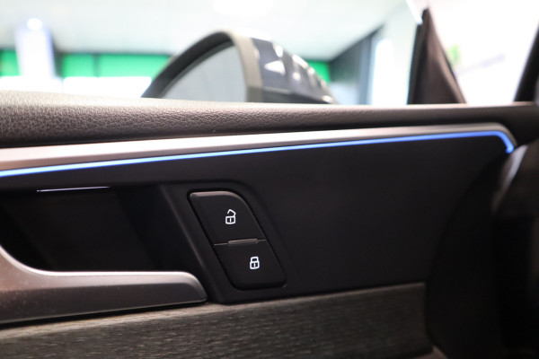 Audi A5 Cabriolet 2.0 TFSI Launch Edition Cruise/Climate PDC