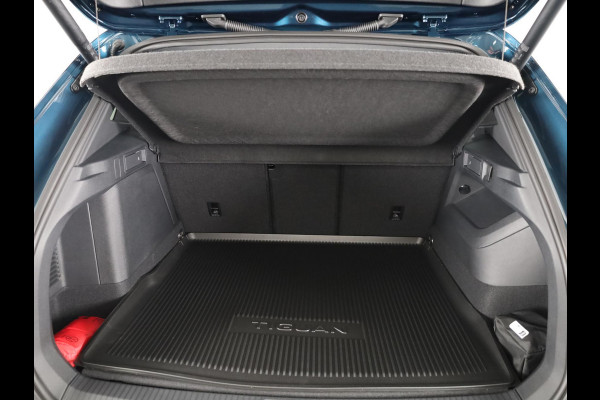 Volkswagen Tiguan R-Line-Edition 1.5 eHybrid 150 kW / 204 pk SUV 6 v
