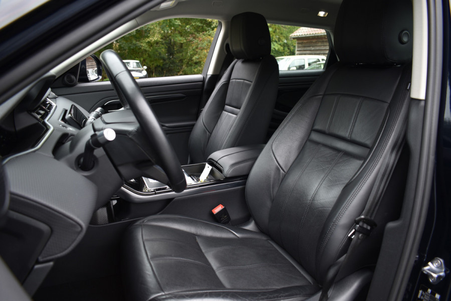 Land Rover Range Rover Evoque P300e AWD HYBRID AUT. SE LEDER/CAMERA/VIRTUAL/TREKHAAK