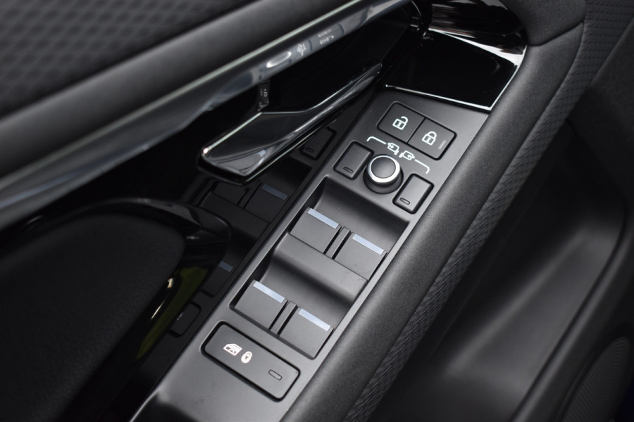 Land Rover Range Rover Evoque P300e AWD HYBRID AUT. SE LEDER/CAMERA/VIRTUAL/TREKHAAK