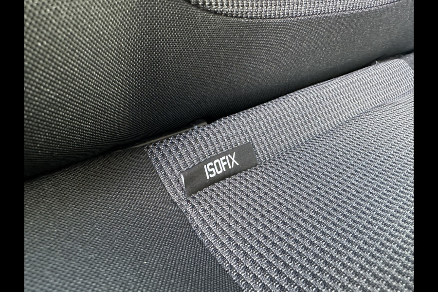 Renault Trafic 2.0 dCi 120 PK / L2H1 / DUBBEL CABINE / 1e EIG. / ZEER NETTE STAAT / AIRCO / CRUISE / NAVI / 6 PERSOONS DUBBELE CABINE