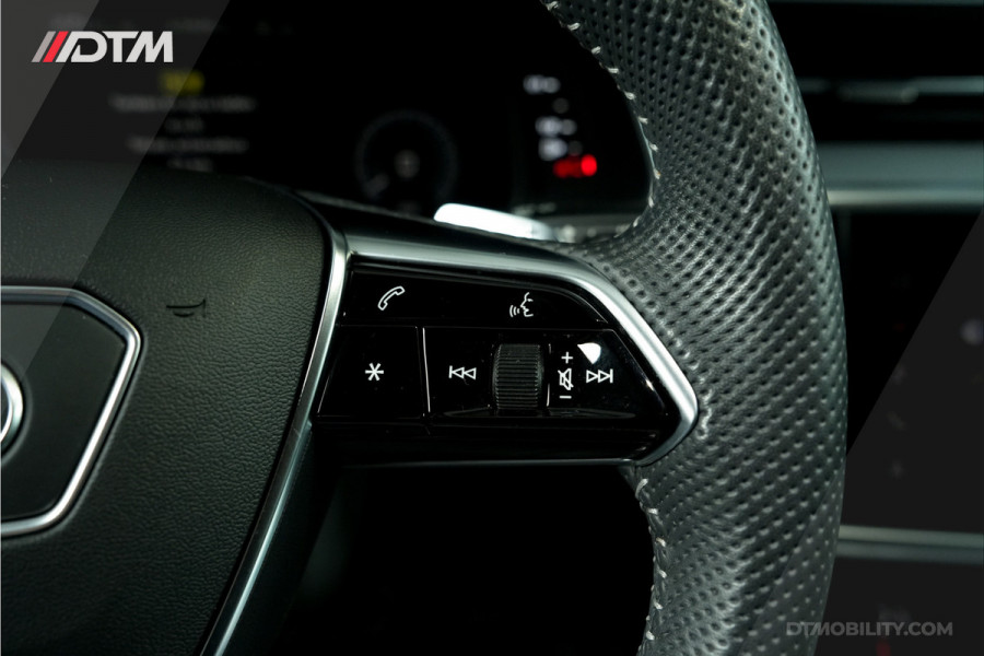 Audi A6 Limousine 50TFSIe Quattro S-Edition | Panoramadak  | Stoelverwarming | Apple Carplay Audi A6 Limousine 50TFSIe Quattro S-Edition | Panoramadak  | Stoelverwarming | Apple Carplay