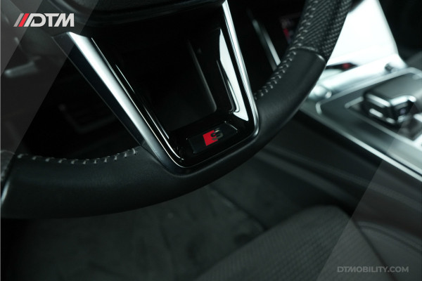 Audi A6 Limousine 50TFSIe Quattro S-Edition | Panoramadak  | Stoelverwarming | Apple Carplay Audi A6 Limousine 50TFSIe Quattro S-Edition | Panoramadak  | Stoelverwarming | Apple Carplay